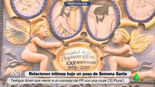 Una cofradía acusa a un concejal del PP de tener sexo bajo un paso de Semana Santa "Empezaron a tocar el martillo del paso, la campana de otro, gritando y demás. No iba en condiciones como para entrar en una iglesia", afirma el portavoz de la cofradía que acusa al concejal de mantener relaciones íntimas bajo uno de los tronos.