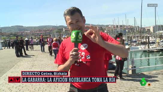 La euforia de I&ntilde;aki L&oacute;pez con la Gabarra donde va a celebrarse el triunfo del Athletic de Bilbao: "Amancio Ortega no tiene una embarcaci&oacute;n as&iacute;"
