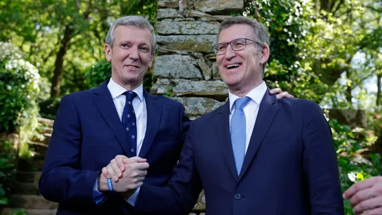 El líder del PP, Alberto Núñez Feijoo, asiste a la toma de posesión de Alfonso Rueda como presidente de la Xunta de Galicia El líder del PP, Alberto Núñez Feijoo, asiste a la toma de posesión de Alfonso Rueda como presidente de la Xunta de Galicia