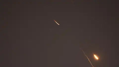 Uno de los misiles lanzados por Irán a territorio israelí