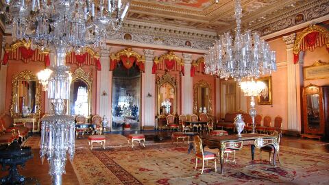 Salón Rosa en el Palacio Dolmabahçe, en Estambul