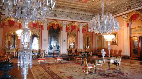 Salón Rosa en el Palacio Dolmabahçe, en Estambul Salón Rosa en el Palacio Dolmabahçe, en Estambul
