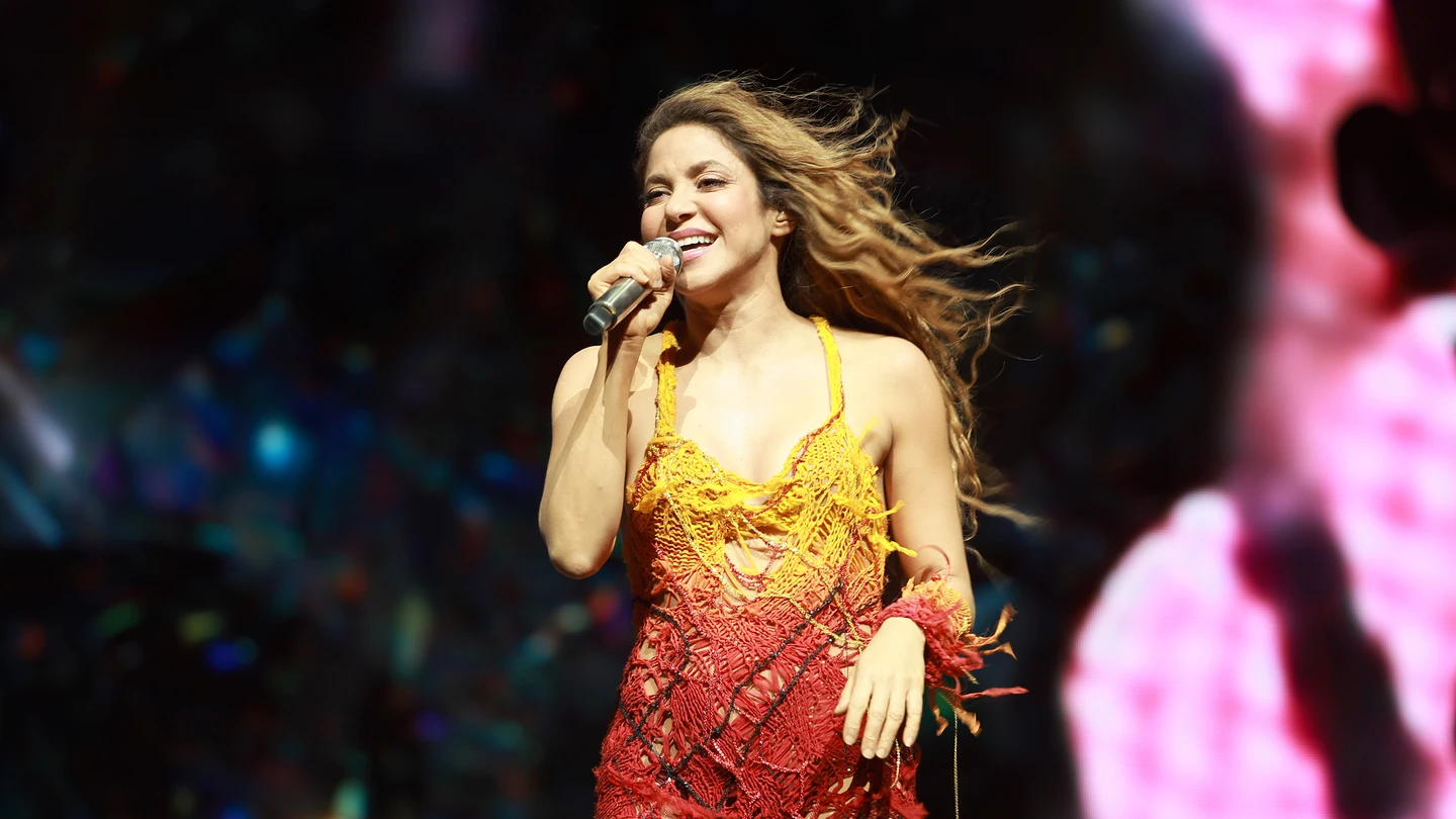 Shakira Shakira