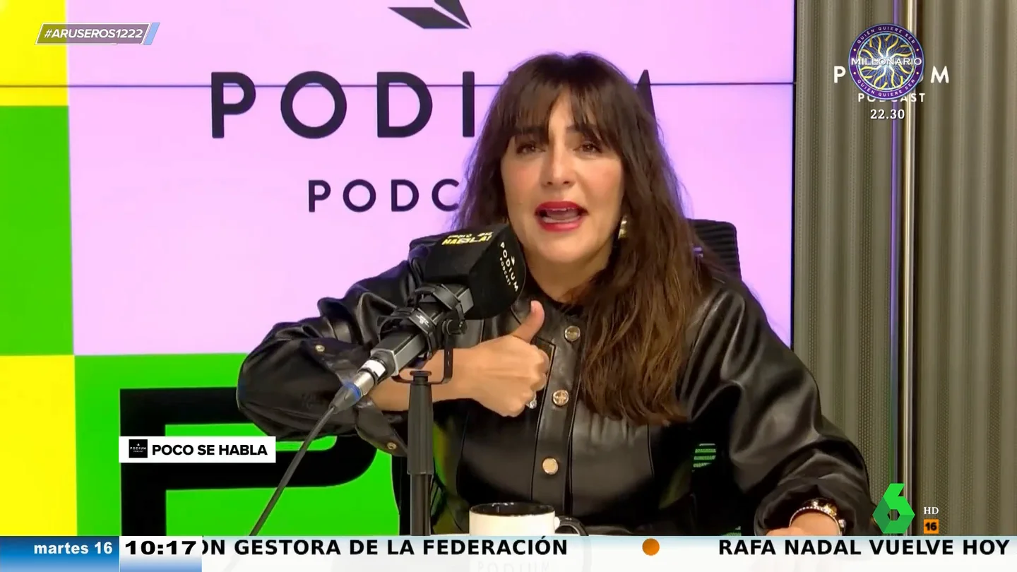 La divertida reacción de Candela Peña al hacer este gesto delante de Xuso Jones en la radio: "Me quiero matar" La divertida reacción de Candela Peña al hacer este gesto delante de Xuso Jones en la radio: "Me quiero matar"