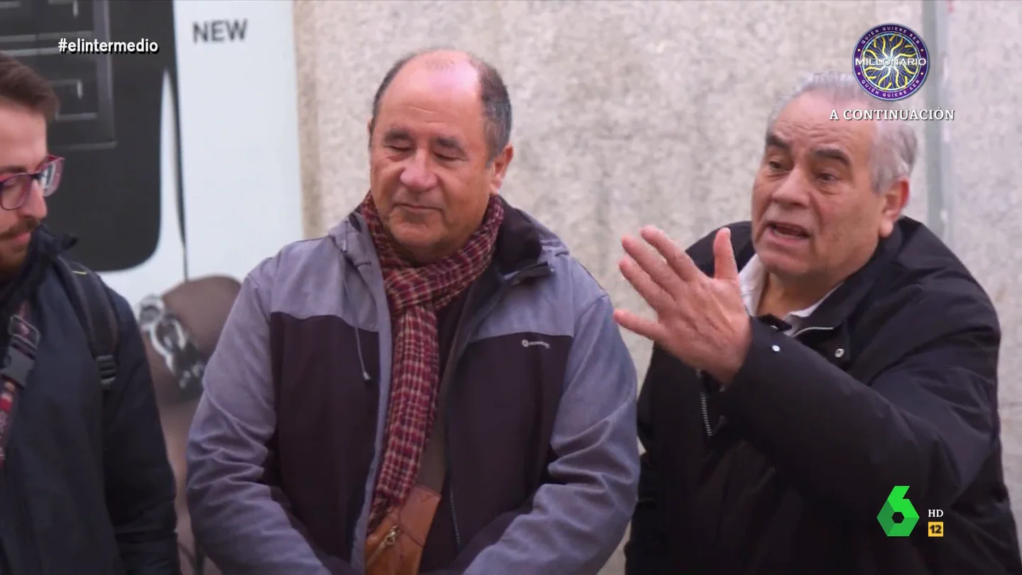 Las razones de un hombre para limitar el horario en la hostelería: "Se mean hasta en la puerta" Las razones de un hombre para limitar el horario en la hostelería: "Se mean hasta en la puerta"