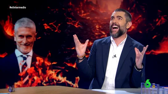 Dani Mateo 'desvela' cómo han evitado que localicen a Koldo García: "Marlaska ha arrancado las páginas de la K en todos los listines" Dani Mateo 'desvela' cómo han evitado que localicen a Koldo García: "Marlaska ha arrancado las páginas de la K en todos los listines"