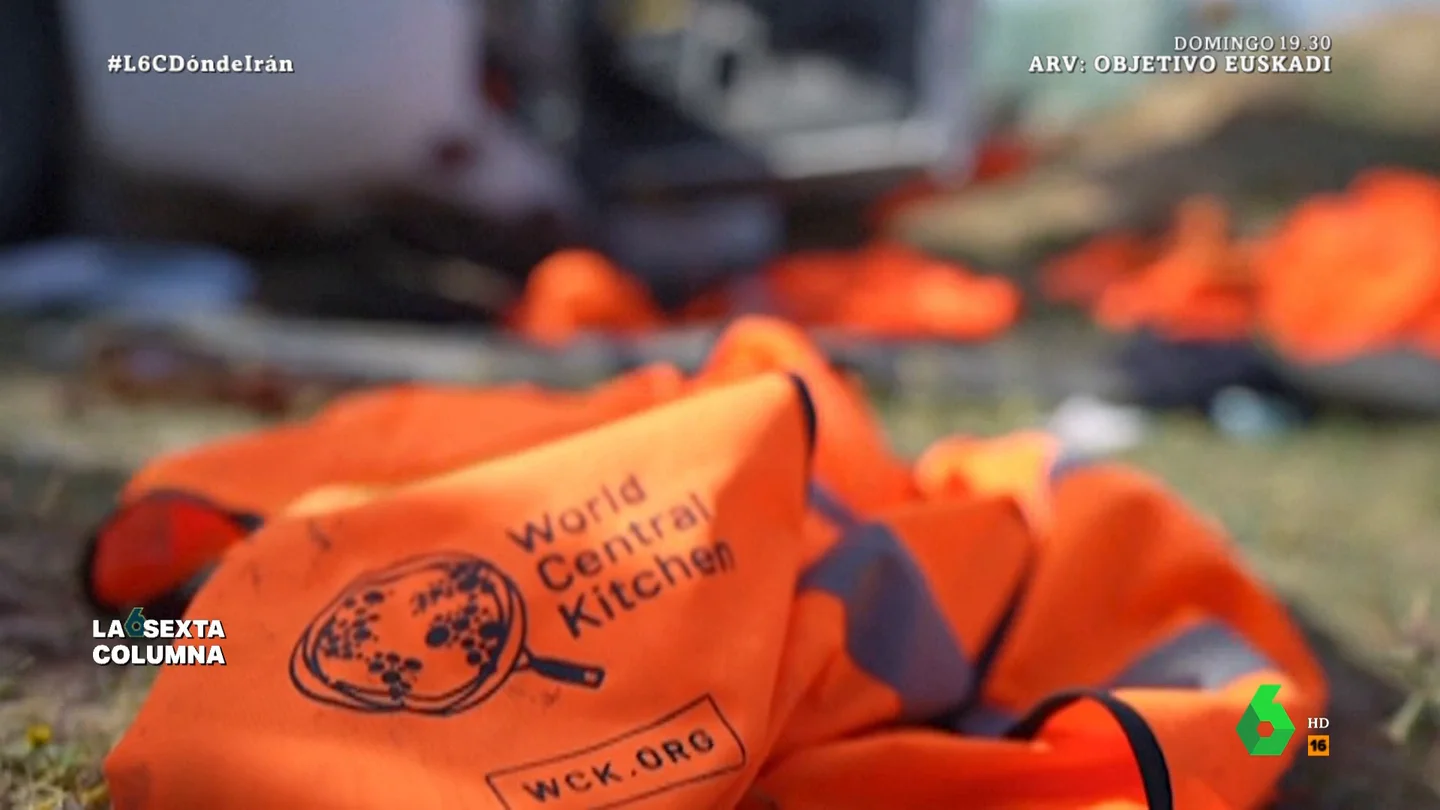Así cambió la perspectiva de la guerra de Gaza el asesinato de los cooperantes de World Central Kitchen a manos de Israel "Cuando se contaban ya más de 30.000 muertos palestinos, la cifra no parecía escandalizar lo suficiente a los Gobiernos occidentales, pero cuando mueren varios cooperantes...", comenta Blas Moreno, codirector de 'El Orden Mundial', en este vídeo.