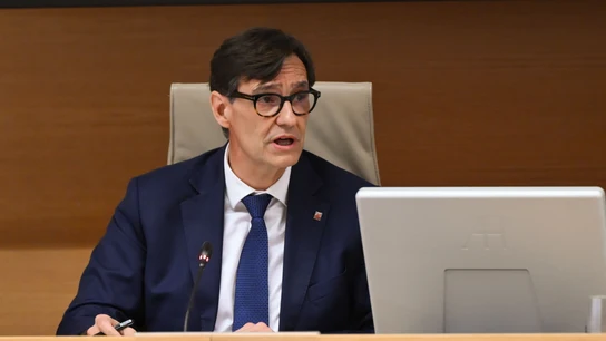 El exministro de Sanidad Salvador Illa comparece en la comisión que investiga en el Congreso los contratos sanitarios durante la pandemia, este lunes. El exministro de Sanidad Salvador Illa comparece en la comisión que investiga en el Congreso los contratos sanitarios durante la pandemia, este lunes.