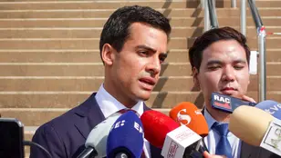 Los abogados de la acusación contra Daniel Sancho, Juan Gonzalo Ospina y Mettapon Suwancarern