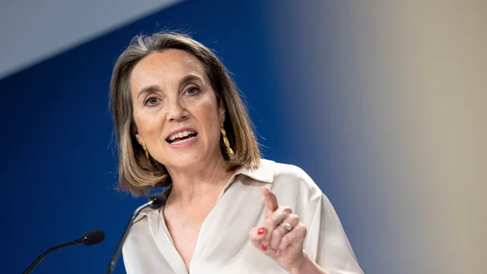 La secretaria general del PP, Cuca Gamarra, durante la rueda de prensa ofrecida este jueves en la sede del partido, en Madrid. La secretaria general del PP, Cuca Gamarra, durante la rueda de prensa ofrecida este jueves en la sede del partido, en Madrid.