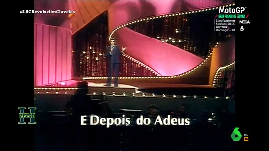De acabar última en Eurovisión a iniciar la Revolución de los Claveles: la canción que es historia de Portugal Mientras Abba y 'Waterloo' arrasaban en Eurovisión 1974, Paulo de Carvalho acababa último en el certamen con una canción que sirvió como primera señala para que los militares iniciaran la revolución. laSexta Columna lo recuerda en este vídeo.