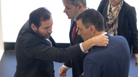 &Oacute;scar Puente, con Pedro S&aacute;nchez en una foto de archivo