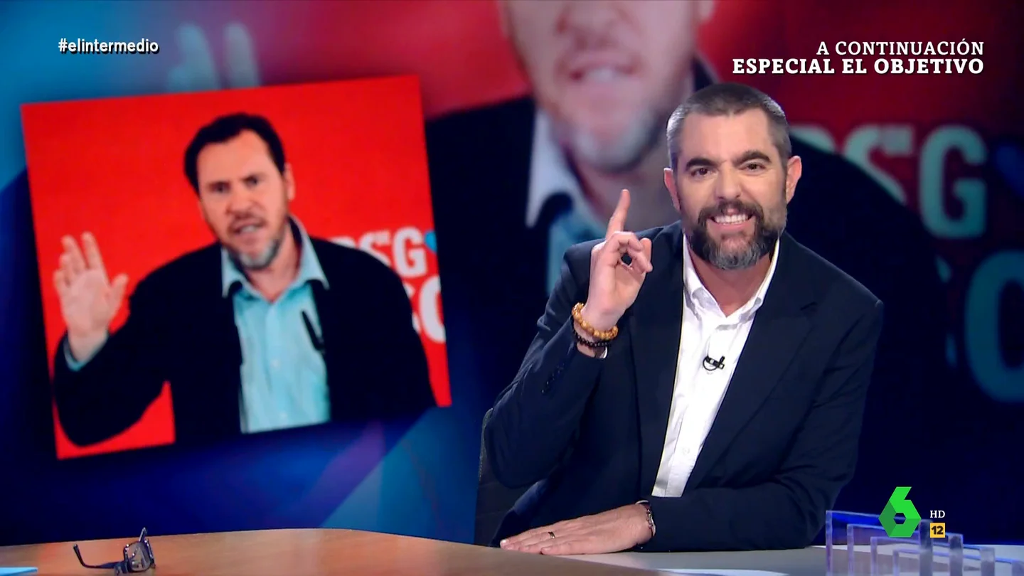 Dani Mateo comenta el "profundo mensaje" de Óscar Puente tras el anuncio de Pedro Sánchez: "Siuuuuuuuuuuu" Dani Mateo comenta el "profundo mensaje" de Óscar Puente tras el anuncio de Pedro Sánchez: "Siuuuuuuuuuuu"
