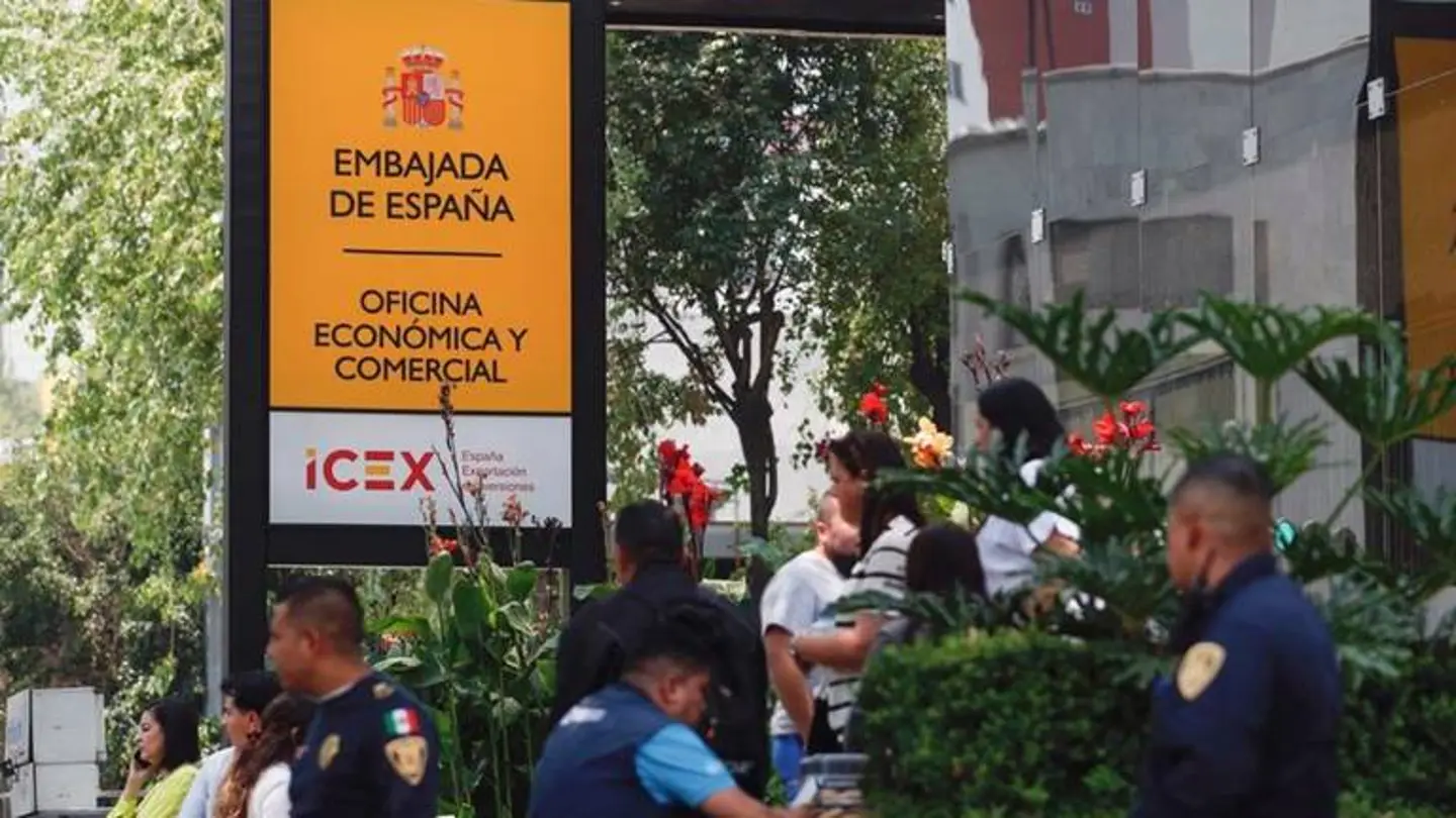 Roban en la Oficina Comercial de la Embajada de España en México tras golpear al vigilante Roban en la Oficina Comercial de la Embajada de España en México tras golpear al vigilante