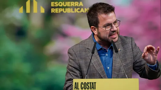 Pere Aragonès durante un acto de campaña para las elecciones del 12M Pere Aragonès durante un acto de campaña para las elecciones del 12M