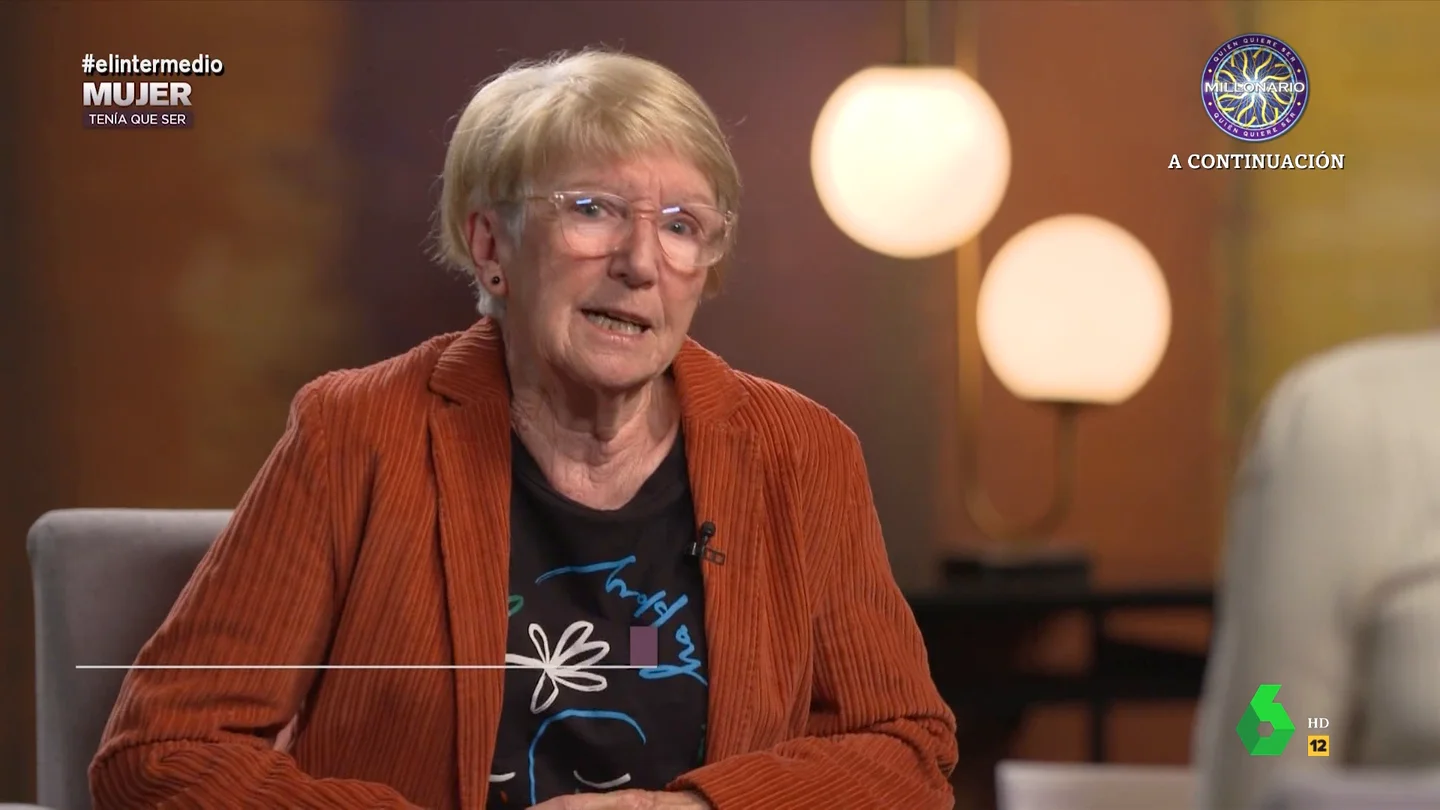 Nati Camacho, histórica sindicalista, recuerda su trabajo en una fábrica textil: "El encargado podía corregirnos y castigarnos" Nati Camacho, histórica sindicalista, recuerda su trabajo en una fábrica textil: "El encargado podía corregirnos y castigarnos"