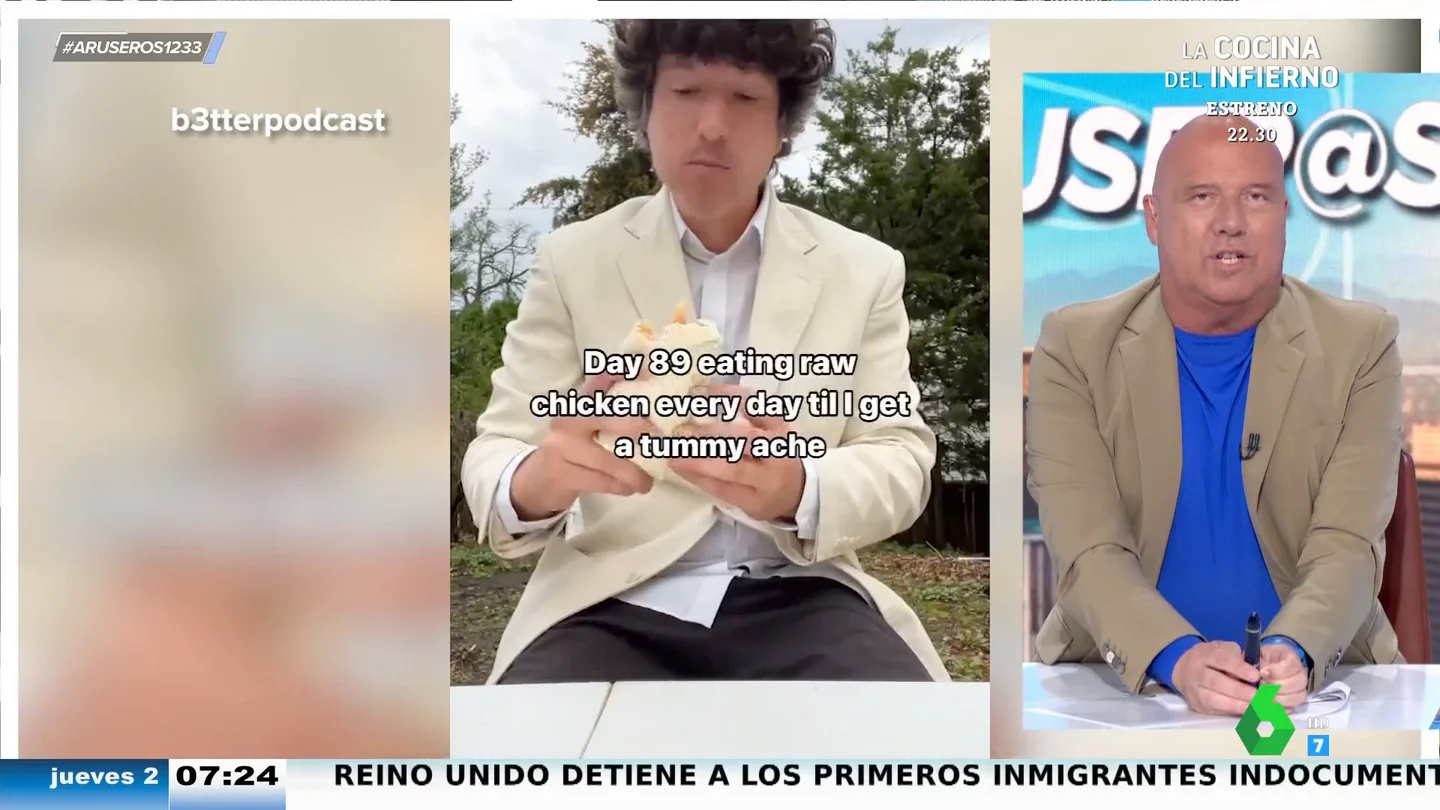 Alfonso Arús reacciona al tiktoker que come pollo crudo durante cien días seguidos: "Es inaguantable" Alfonso Arús reacciona al tiktoker que come pollo crudo durante cien días seguidos: "Es inaguantable"