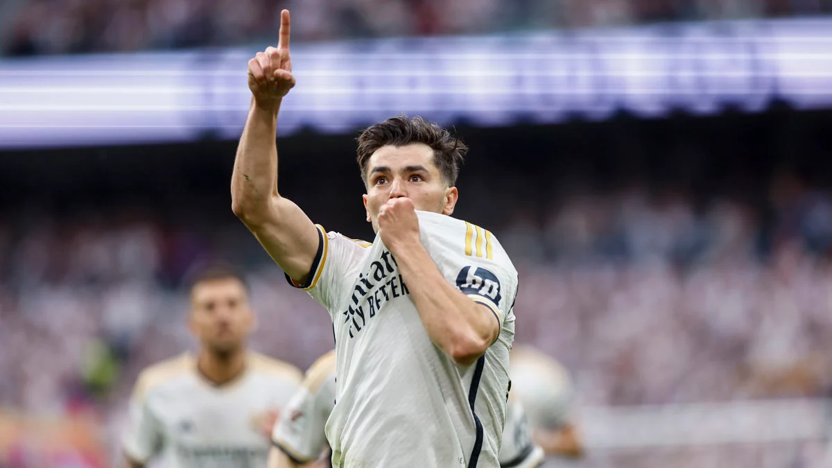 Brahim Díaz celebra un gol con el Real Madrid