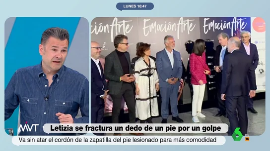 Iñaki López analiza el accidente de la reina Letizia Más Vale Tarde analiza el accidente de la reina Letizia en el que se ha roto una falange de su pie derecho. En este vídeo, María Claver e Iñaki López teorizan sobre cómo pudo producirse el golpe y Marina Valdes aporta la versión oficial de Casa Real.