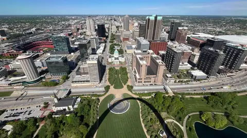 Vistas de San Luis (EE.UU.) desde el Gateway Arch Vistas de San Luis (EE.UU.) desde el Gateway Arch