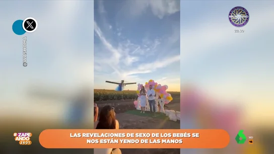 La arriesgada maniobra de una avioneta en una fiesta de 'gender reveal': "El piloto es un exnovio de la madre" La arriesgada maniobra de una avioneta en una fiesta de 'gender reveal': "El piloto es un exnovio de la madre"