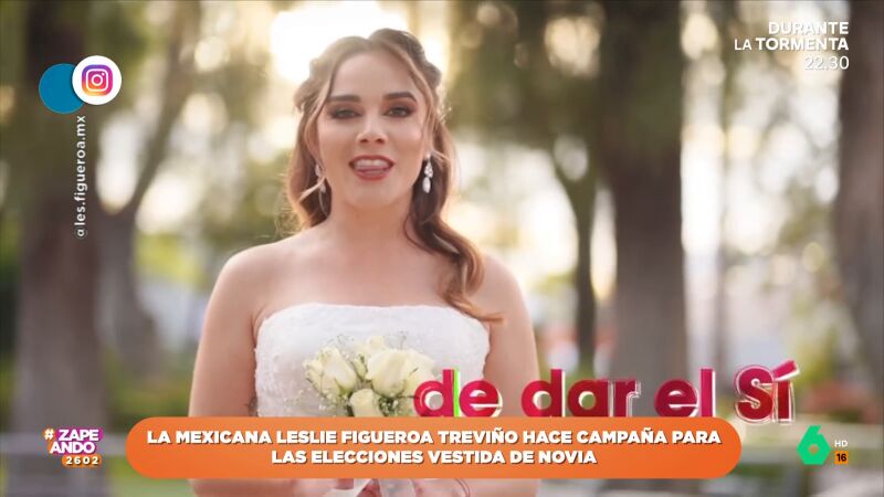 Las campañas electorales más curiosas: de vestirse de novia para pedir el voto a la llegada del 'Batimóvil'