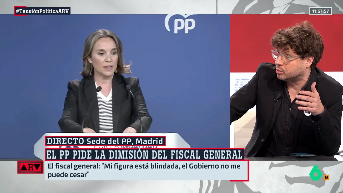 Fernando Berlín, sobre la "habilidad" del PP para desviar temas: "En vez de hablar de los delitos del novio de Ayuso..." Fernando Berlín, sobre la "habilidad" del PP para desviar temas: "En vez de hablar de los delitos del novio de Ayuso..."