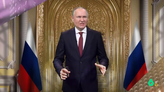 'Putin' felicita el 18 cumpleaños de El Intermedio: "Si buscáis perpetuaros en lo más alto, invadid el plató de Zapeando" 'Putin' felicita el 18 cumpleaños de El Intermedio: "Si buscáis perpetuaros en lo más alto, invadid el plató de Zapeando"