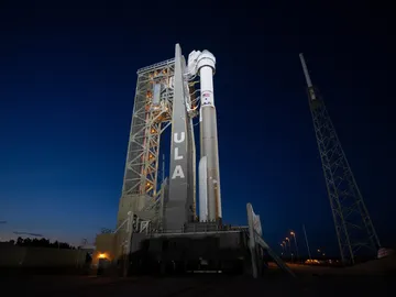 Cohete Atlas V con la nave Starliner Cohete Atlas V con la nave Starliner