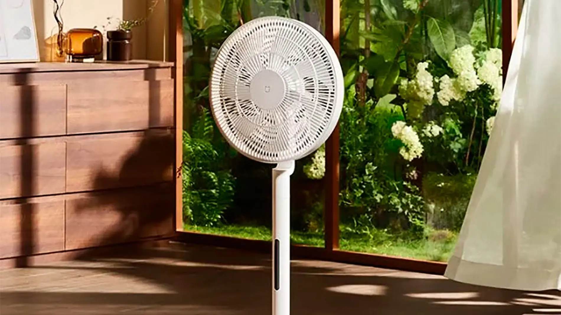 Mijia DC Inverter Floor Fan Pro Mijia DC Inverter Floor Fan Pro