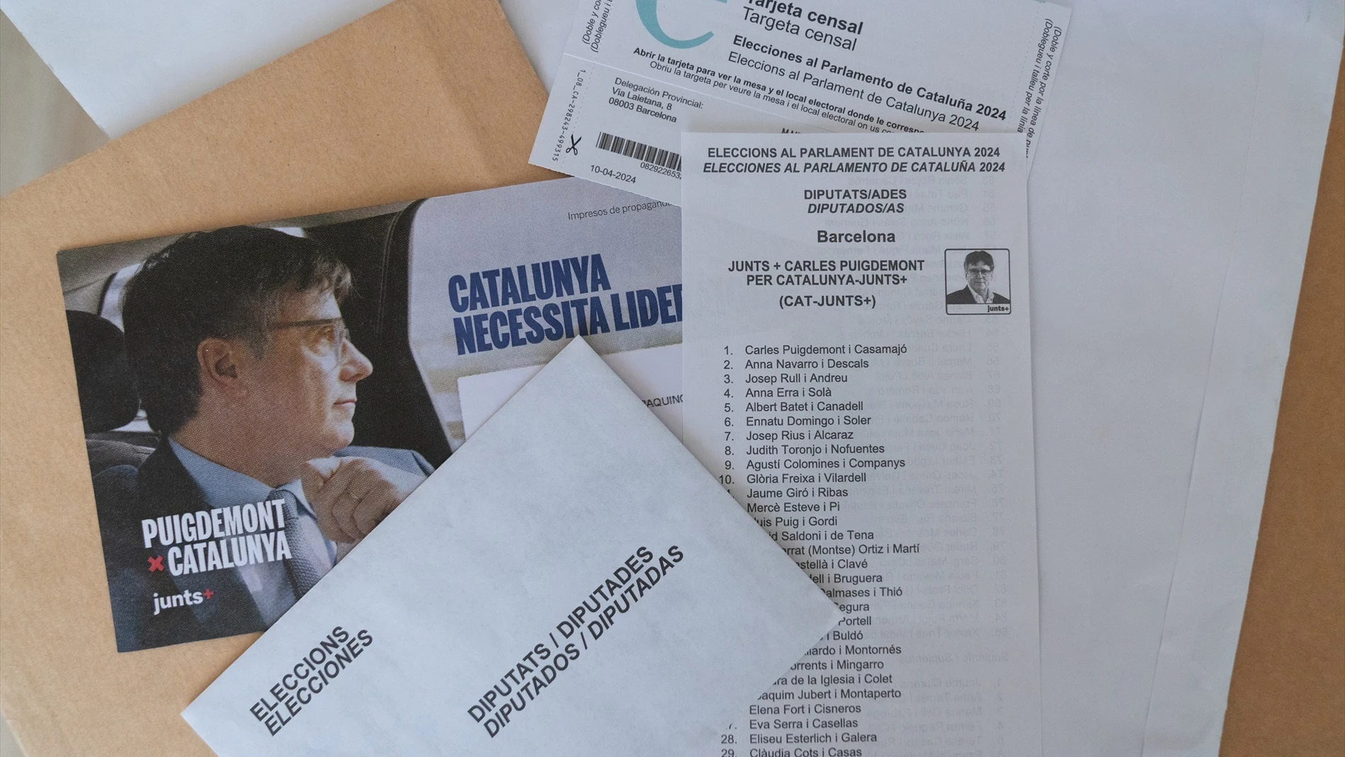 Propaganda electoral de Junts+ para las elecciones catalanas del 12M.