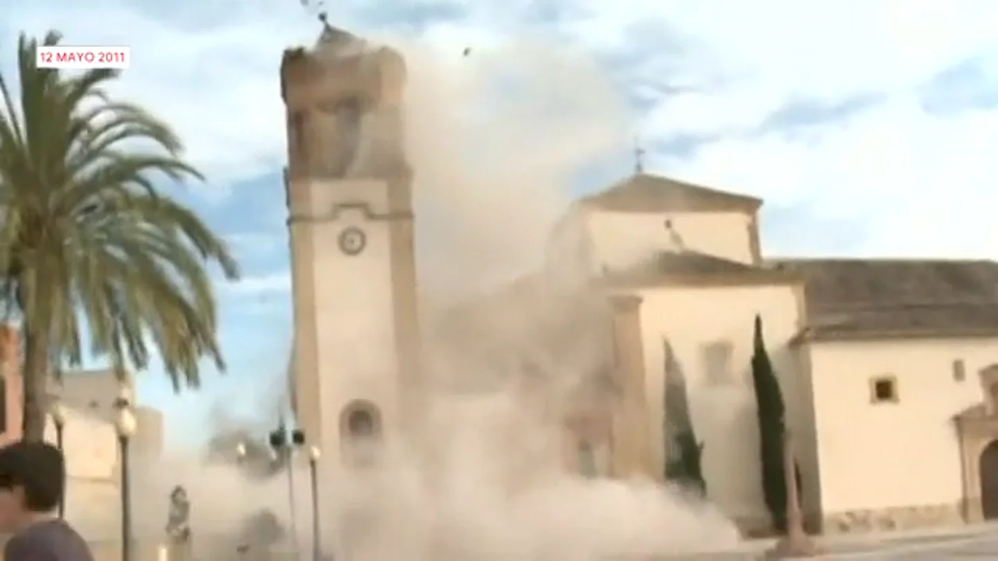 Así contó laSexta el dramático terremoto de Lorca en 2011, del que se cumplen ya 13 años Así contó laSexta el dramático terremoto de Lorca en 2011, del que se cumplen ya 13 años