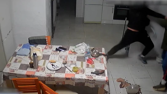 Seis detenidos por asaltar una vivienda, maniatar y golpear a sus moradores en Valencia Seis detenidos por asaltar una vivienda, maniatar y golpear a sus moradores en Valencia