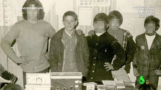 Un amigo de la infancia de Antonio Anglés desvela cómo era de joven: "Él ya con 20 años vendía cocaína y heroína" Un amigo de la infancia de Antonio Anglés desvela cómo era de joven: "Él ya con 20 años vendía cocaína y heroína"