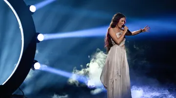 Eden Golan representando a Israel con la canción &#39;Hurricane&#39; actúa durante la final de Eurovisión