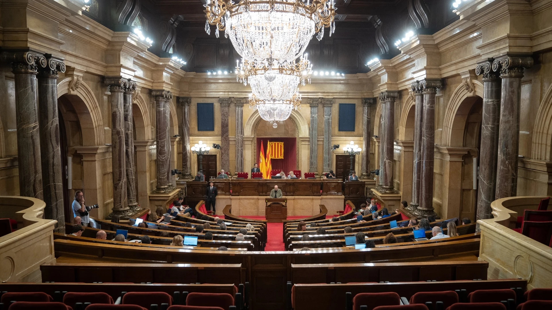 Vista general de una sesión plenaria en el Parlament de Catalunya.