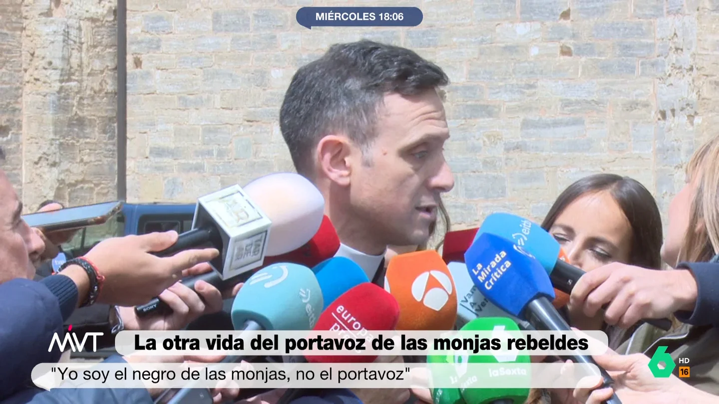 El cura que habla por las clarisas niega que sea el portavoz "Las monjas están contentas y felices, desbordadas de trabajo, como para hacer ahora el trabajo que estoy haciendo yo", afirma el padre José, supuesto portavoz de las clarisas que, además, cuenta con un pasado reciente como barman.