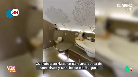 Berta Collado, al descubrir cómo es la primera clase de un vuelo: "Parece la casa de Norma Duval" Berta Collado, al descubrir cómo es la primera clase de un vuelo: "Parece la casa de Norma Duval"