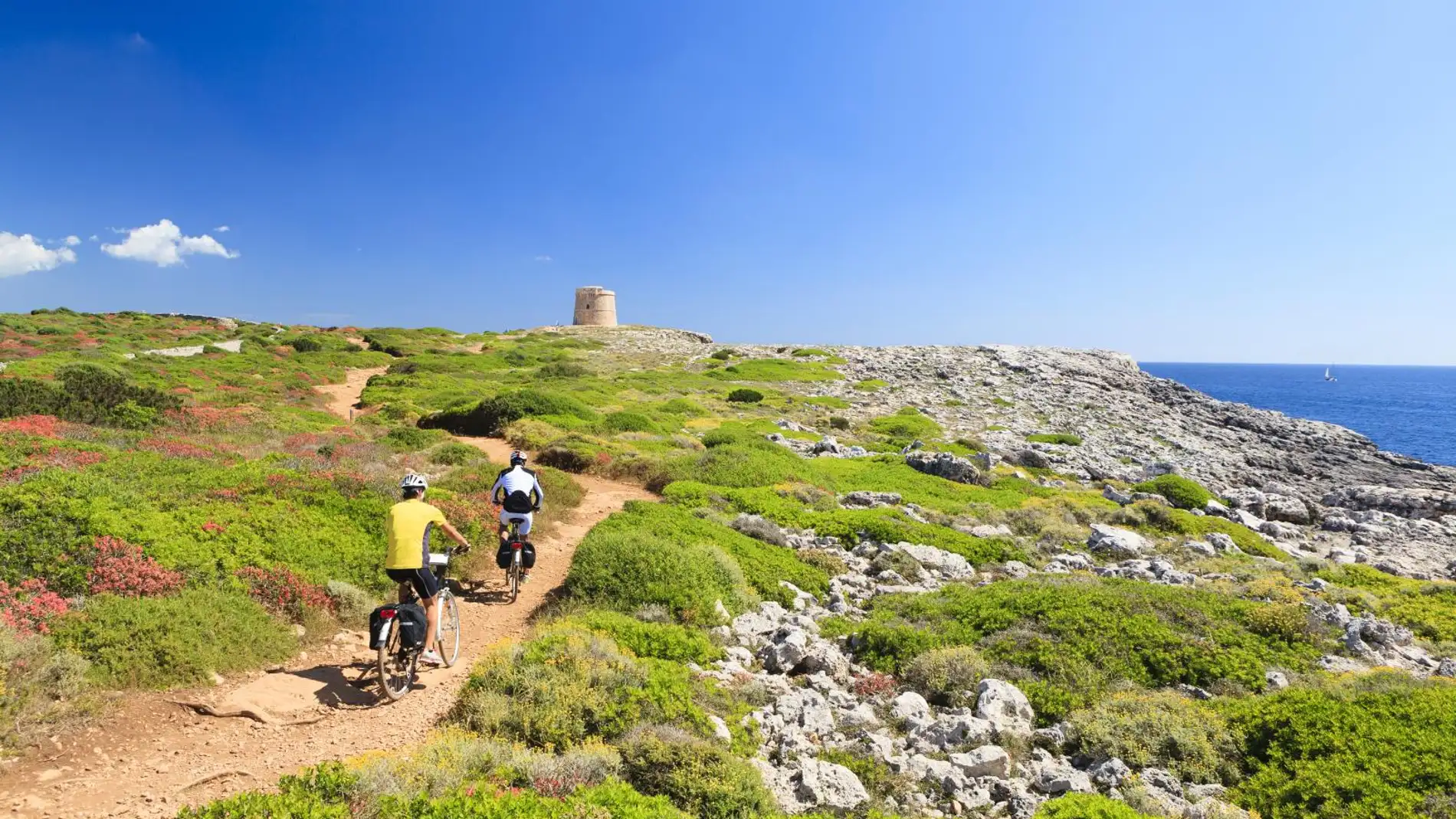 Ruta de cicloturismo en Menorca Ruta de cicloturismo en Menorca