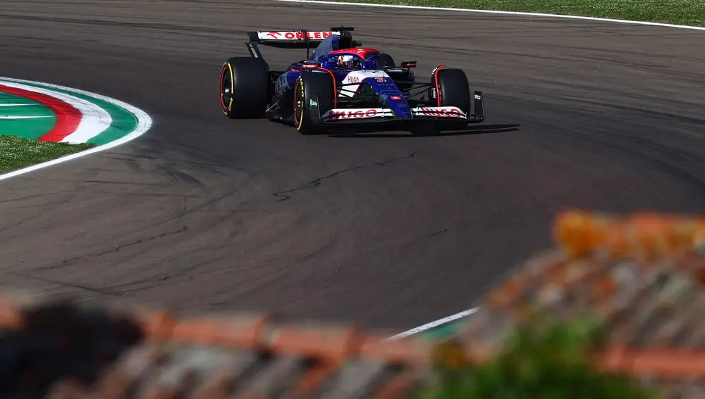 Tsunoda quedó claramente por delante de Ricciardo en FP2