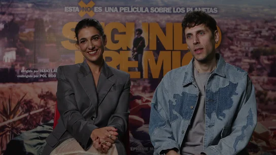 Stéphanie Magnin y Cristalino en un momento de la entrevista Stéphanie Magnin y Cristalino en un momento de la entrevista