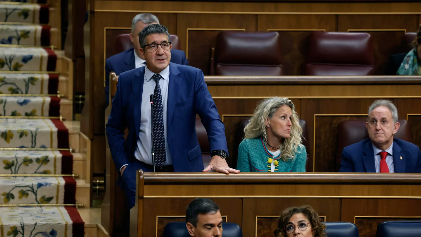 Patxi López en el Congreso de los Diputados. Patxi López en el Congreso de los Diputados.