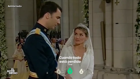 Vídeo manipulado - El rey Felipe VI le canta 'Es por ti' de Cómplices a la reina Letizia Vídeo manipulado - El rey Felipe VI le canta 'Es por ti' de Cómplices a la reina Letizia