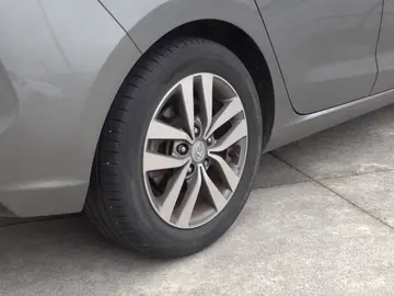 Rueda de un coche Rueda de un coche