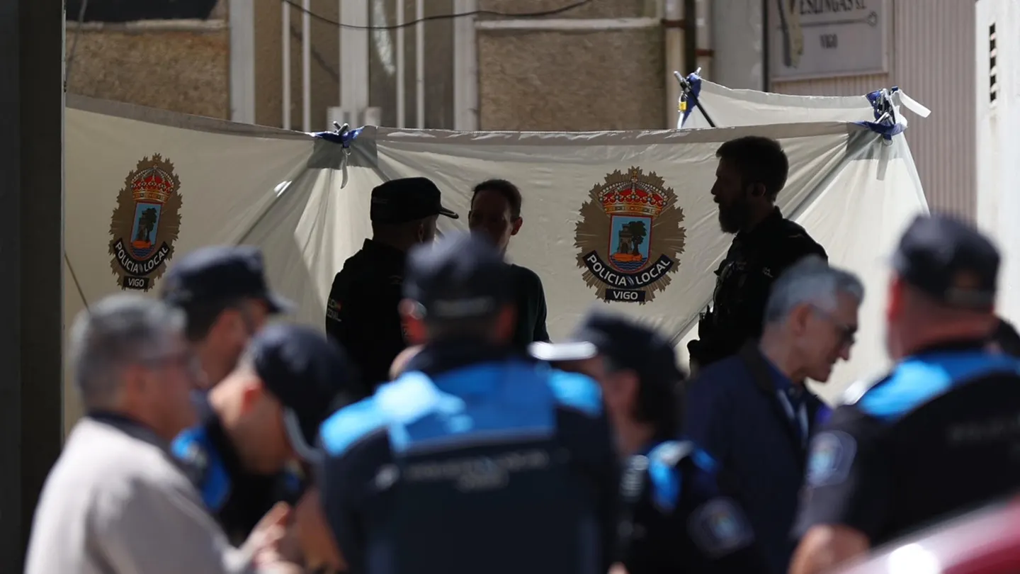 Agentes en el lugar del suceso Agentes en el lugar del suceso
