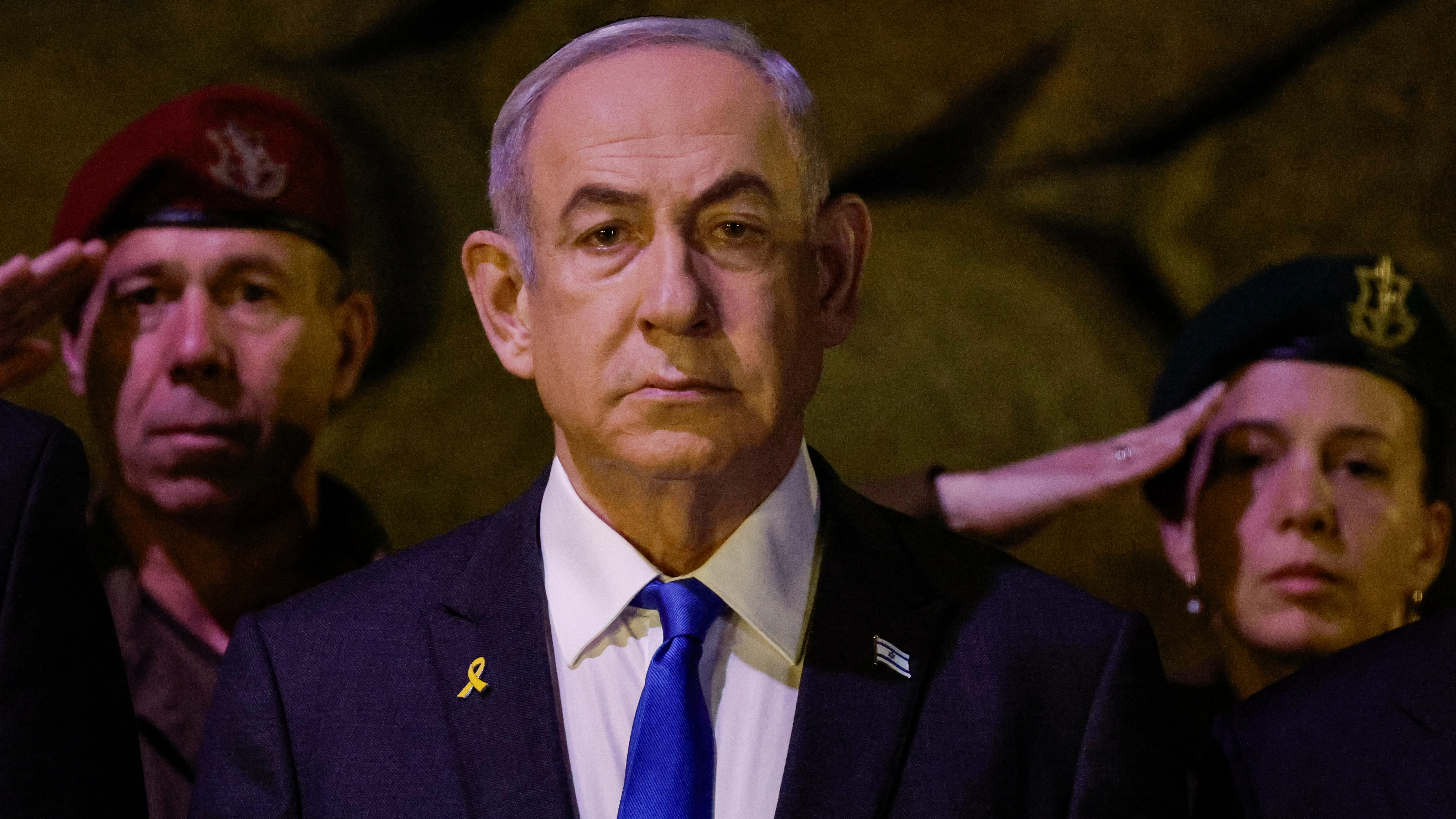 El primer ministro israelí, Benjamin Netanyahu, durante el Día del Recuerdo del Holocausto en el Salón del Recuerdo de Yad Vashem