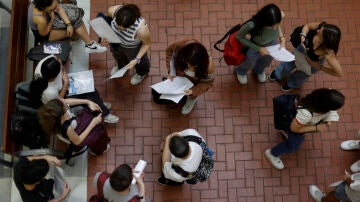 Estudiantes en selectividad