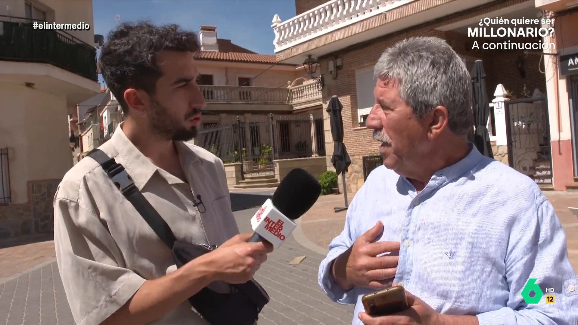 Isma Juárez descubre qué palabra en desuso de Aldeanovita (Toledo) le define: "Andarríos, persona callejera y juerguista"