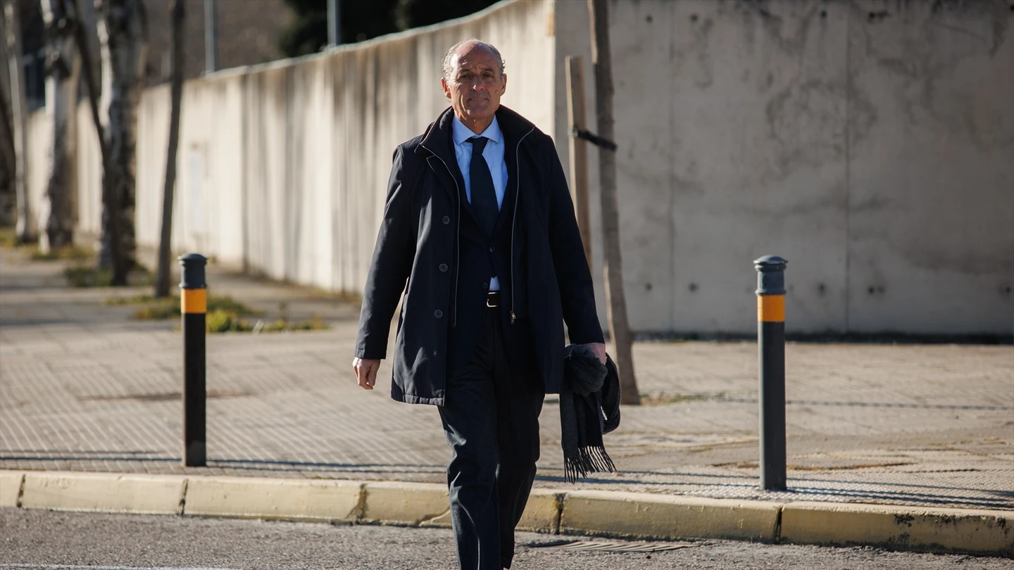 El expresidente de la Comunidad Valenciana, Francisco Camps, a su llegada a la Audiencia Nacional. El expresidente de la Comunidad Valenciana, Francisco Camps, a su llegada a la Audiencia Nacional.