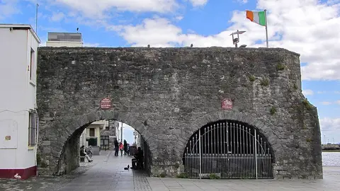 Arco español de Galway Arco español de Galway